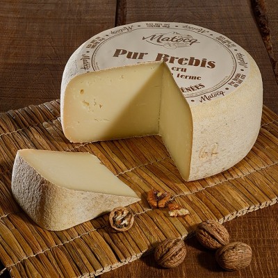 Matocq Pur Brebis Fermier - Tomme entière Matocq Pur Brebis Fermier - Tomme entière